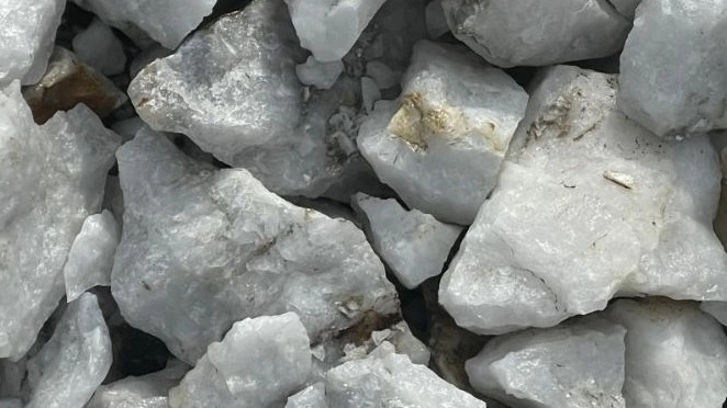 Buying and selling Hamadan silica, the best silica stone from the mining capital of Iran Buying and selling Hamadan silica, the best silica stone from the mining capital of Iran